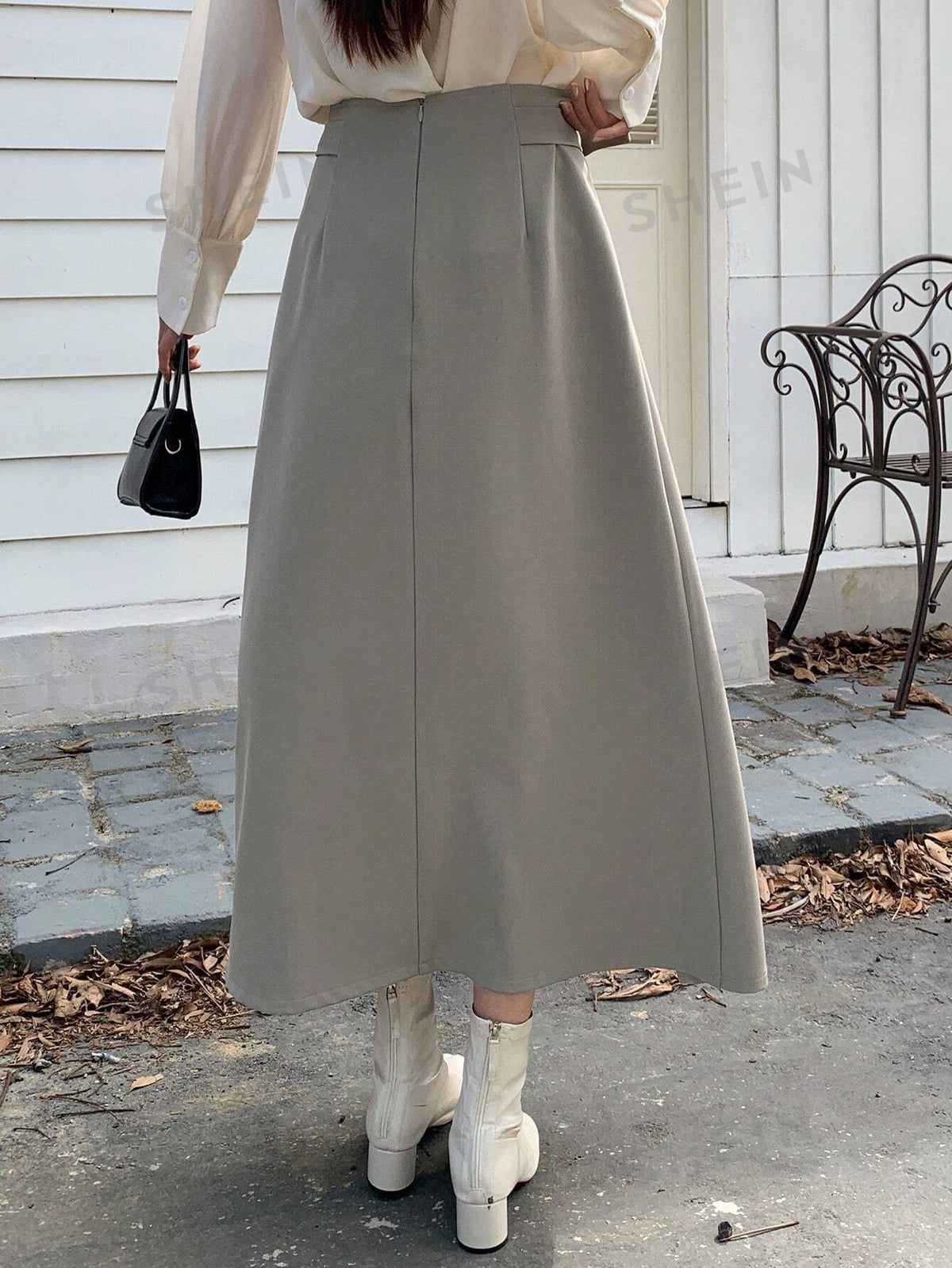 Dazy Star High Waist Buckled Detail Fold Pleated Detail Skirt