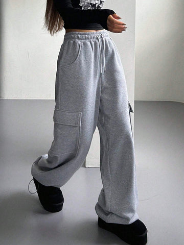 Dazy Star Solid Color Flip Pocket Drawstring Cargo Shorts