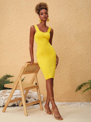 EKeyes Solid Color Slim Fitted Strapless Dress