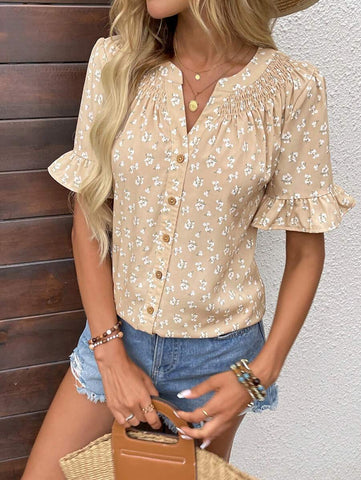 EMERY ROSE 1pc Women Ditsy Floral Front Button Notched Neck Short Sleeve Elegant Blouse