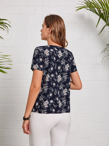 EMERY ROSE Floral Print V Neck Blouse