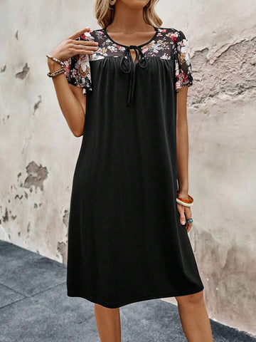Ladies' Round Neck Flower Printed Casual Holiday Dress With Tie Detailing