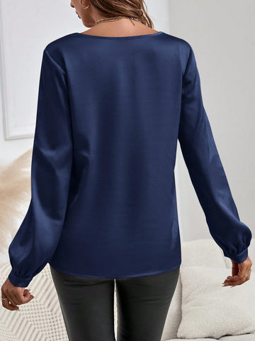 EMERY ROSE Long Sleeve Shirt,Women's Round-Neck Long-Sleeve Elegant Pink Shirt