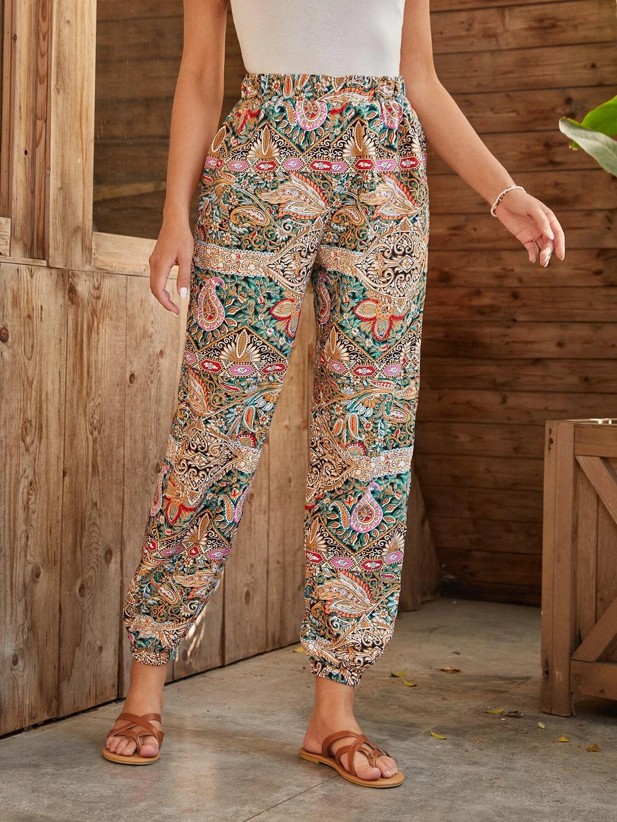 EMERY ROSE Paisley Print Tapered Pants