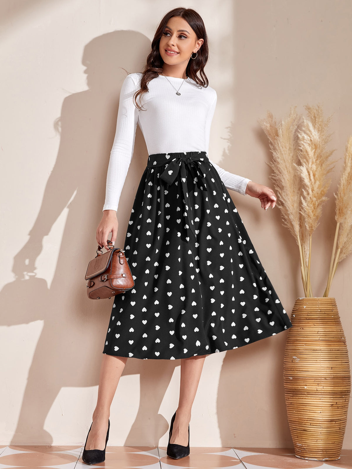 EMERY ROSE Tie Waist Heart Print Skirt