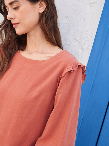 EMERY ROSE Woman's Round Neck Woven Linen Shirt With Ruffled Hem