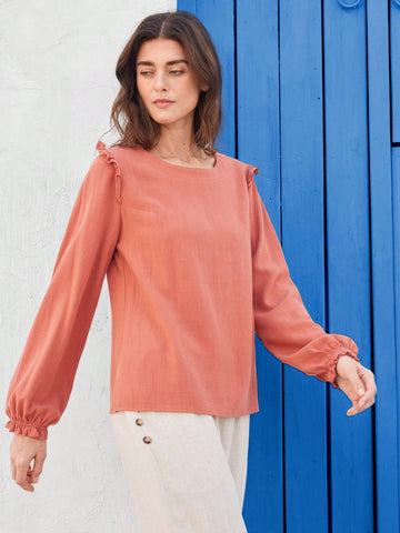 EMERY ROSE Woman's Round Neck Woven Linen Shirt With Ruffled Hem