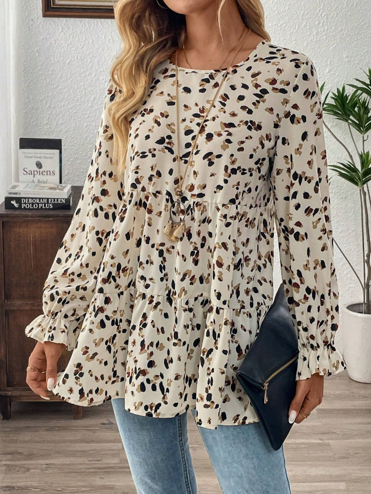 EMERY ROSE Women Casual Allover Printed Ruffle Sleeve Babydoll Shirt