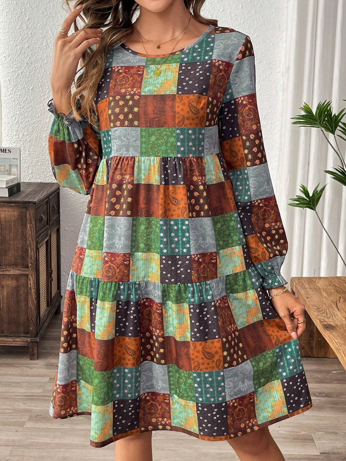 EMERY ROSE Women Casual Vacation Style Patchwork Printed Ruffle Sleeve Babydoll Short Dress, Spring And Autumn