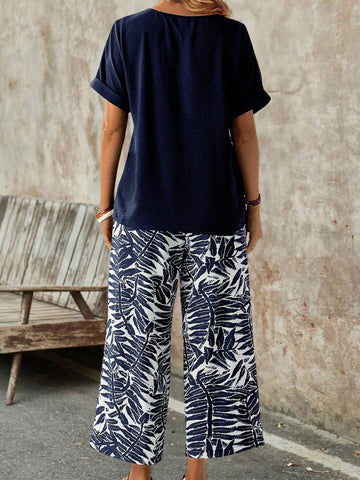 EMERY ROSE Women Solid Color Basic Short Sleeve Top And Printed Pants Two-Piece Set