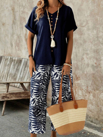 EMERY ROSE Women Solid Color Basic Short Sleeve Top And Printed Pants Two-Piece Set