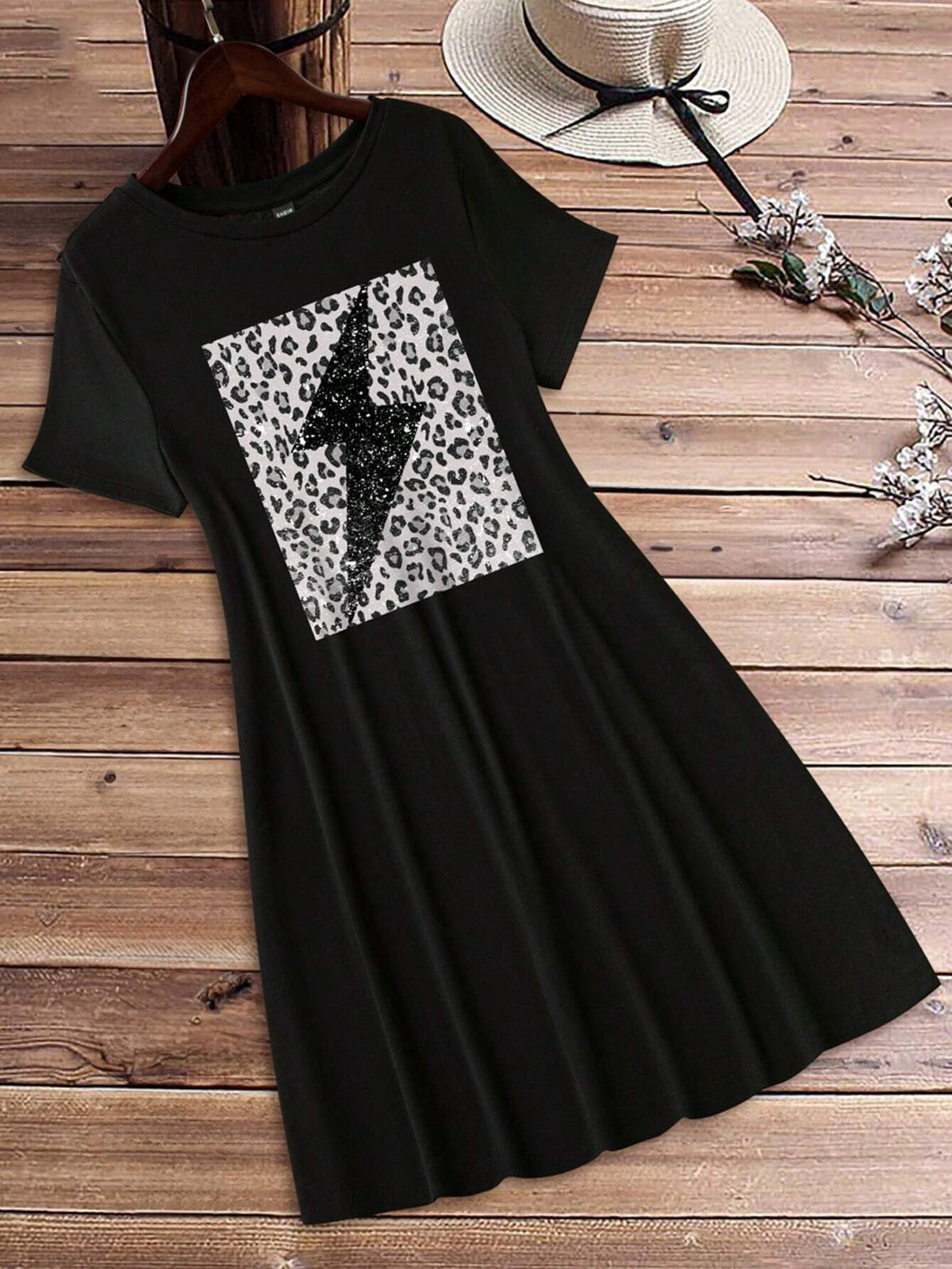 Women's Casual Lightning Pattern Round Neck Short Sleeve Loose Mini Dress