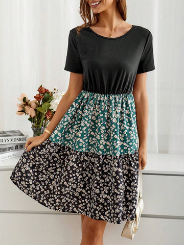 EMERY ROSE Women's Floral Patchwork Round Neck Short Sleeve Dress