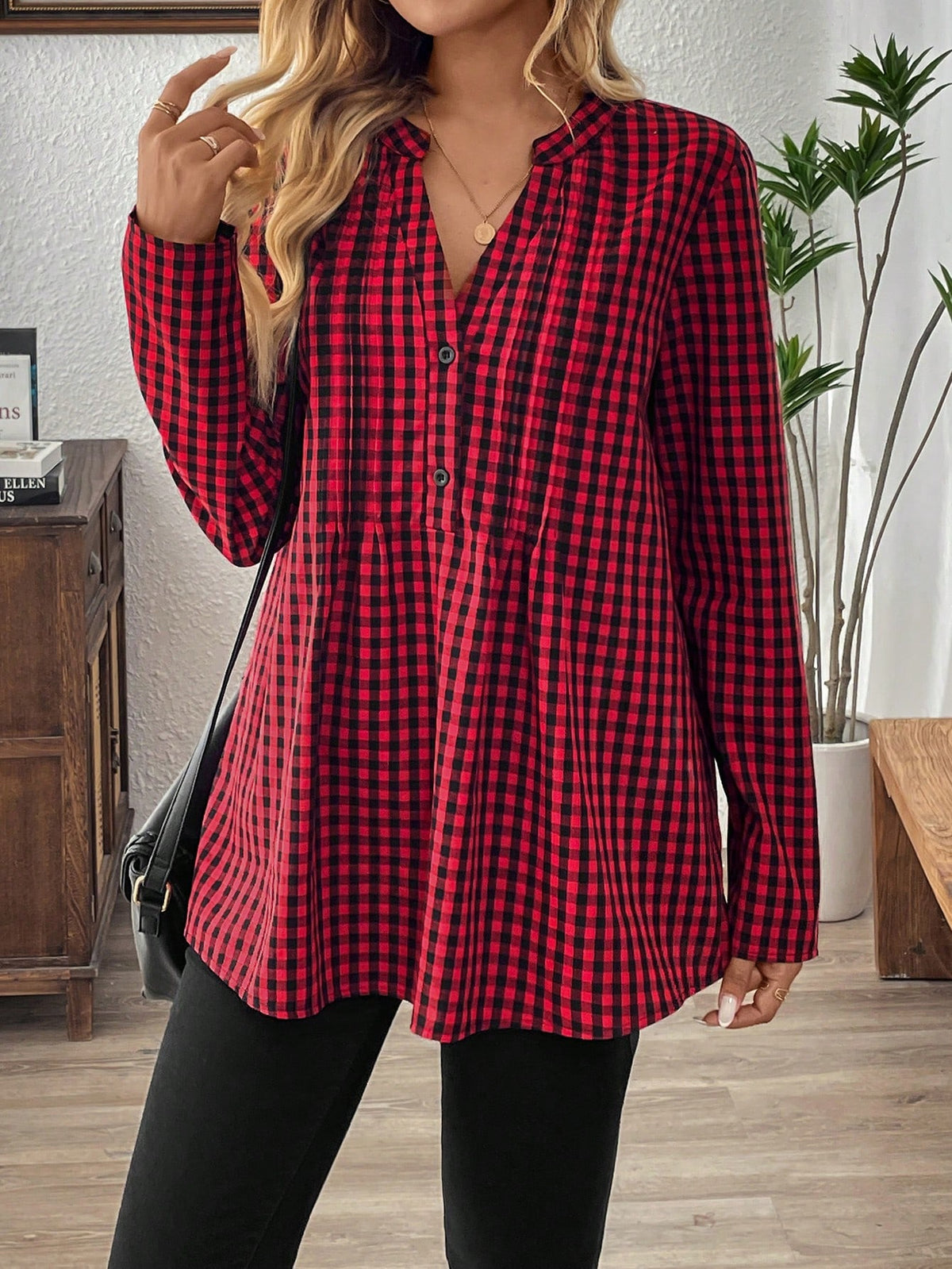 EMERY ROSE Women's Front Button Long Sleeve Plaid Shirt, Casual Everyday Wear