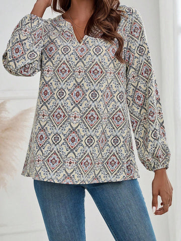 EMERY ROSE Women's Notched Allover Print Long Sleeve Blouse