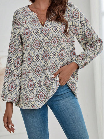 EMERY ROSE Women's Notched Allover Print Long Sleeve Blouse