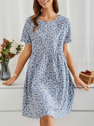 EMERY ROSE Women's Short-Sleeved Doll Dress With Floral Print