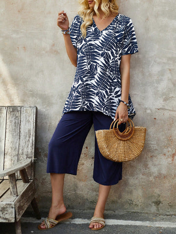 EMERY ROSE Women's Summer Blue Short-Sleeve Top With Plant Print And Asymmetrical Hem, Paired With Plain Trousers As A Two-Piece Set.