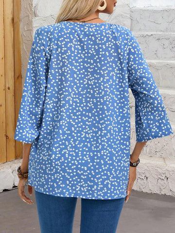 EMERY ROSE Women's Summer Loose Fit V-Neck Heart Patterned Shirt With Rolled Sleeves