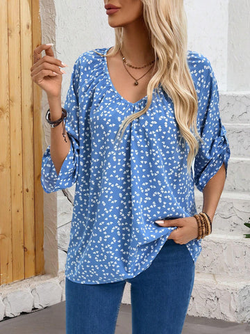 EMERY ROSE Women's Summer Loose Fit V-Neck Heart Patterned Shirt With Rolled Sleeves