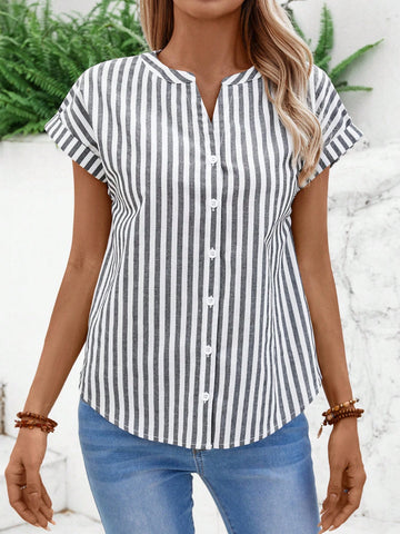 EMERY ROSE Women's Summer Striped Batwing Short Sleeve Loose Casual Shirt With V-Neckline