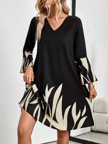 EMERY ROSE Women's V-Neck Long Sleeve Printed Casual Short Dress