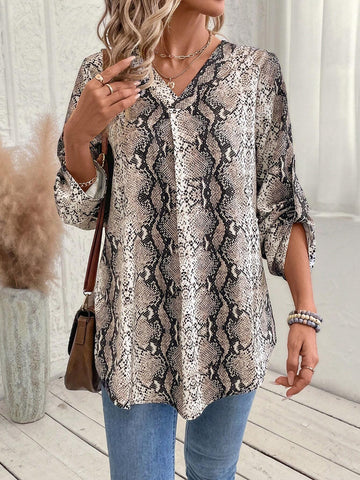 EMERY ROSE Women's V-Neck Roll-Up Sleeve Snake Skin Print Fashionable Blouse, Autumn