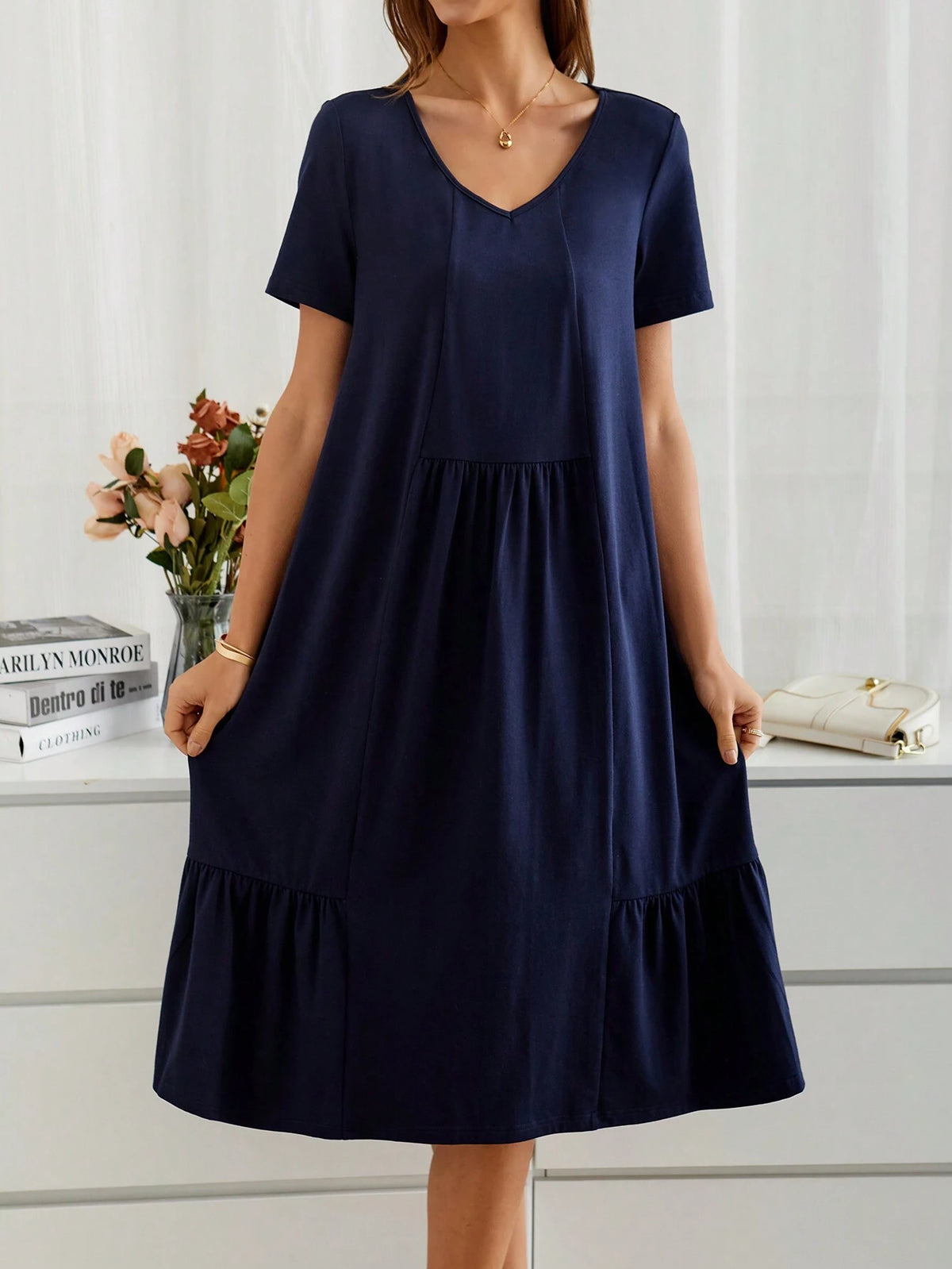 Women's V-Neck Short Sleeve Dress