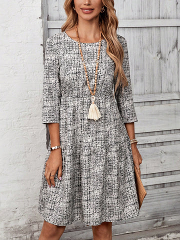 EMERY ROSE Women's Woven Printed 3/4 Ruffle Hem Short Dress