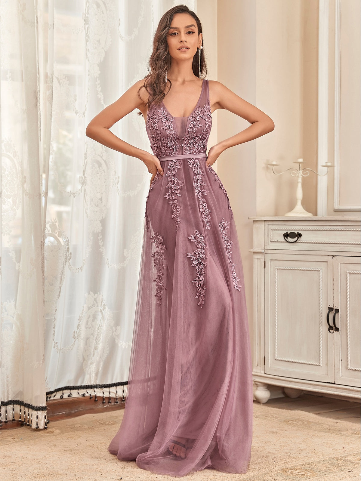 EVER-PRETTY Applique Detail Low Back Mesh Bridesmaid Dress