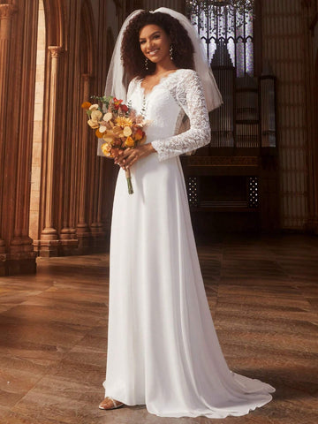 EVER-PRETTY Contrast Lace V-neck Floor Length Wedding Dress Without Veil