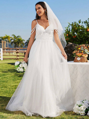 EVER-PRETTY Elegant Embroidered Lace Mesh & Pearl Patchwork Shoulder Strap Wedding Dress
