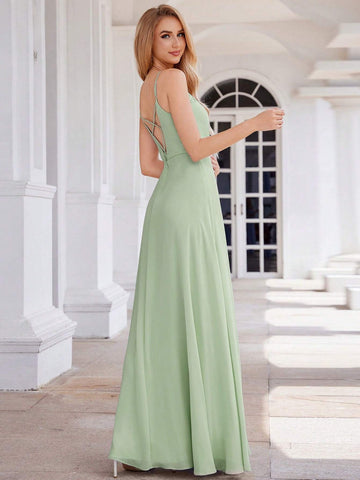 EVER-PRETTY Elegant Sleeveless V-Neck Embroidered A-Line Evening Dress