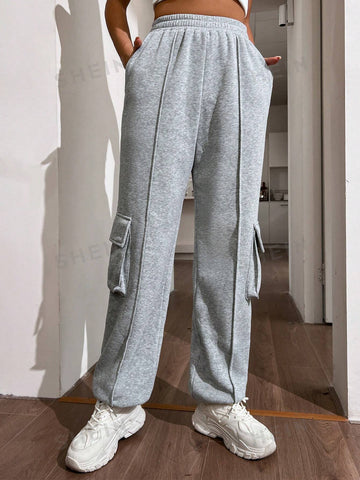 Elastic Waist Seam Detail Flap Pocket Side Sweatpants