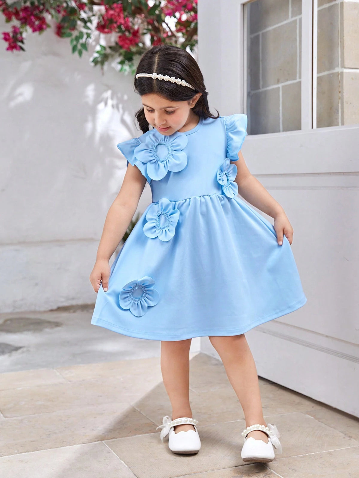 Elegant And Simple Round Neck Solid Color 3D Flower Dress For Girls