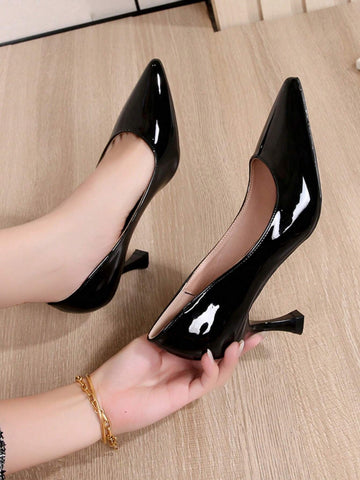 Elegant And Versatile Women\ High-Heeled Shoes, Single Shoes, Pointed Toe, Thin Heel, Sexy Black Soft Leather Work Shoes