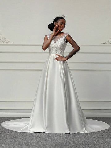 Elegant Appliqued Beaded Satin Wedding Dress