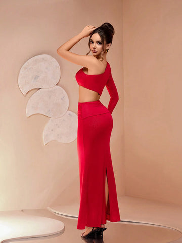 Elegant Asymmetrical Hollow-Out One-Shoulder Crop Top & Split Solid Red Floor-Length Dress, Chic Two Piece Set, Suitable For Hostess, Formal Party, High-End Banquet, Gala Event