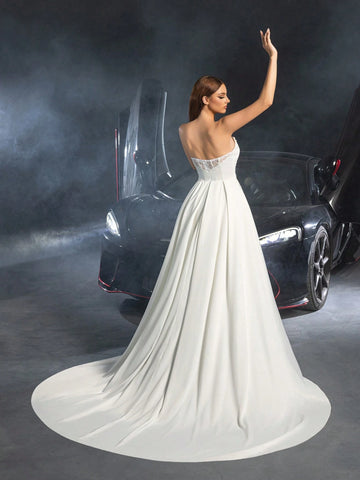 Elegant Beaded Detail Satin Strapless Wedding Dress