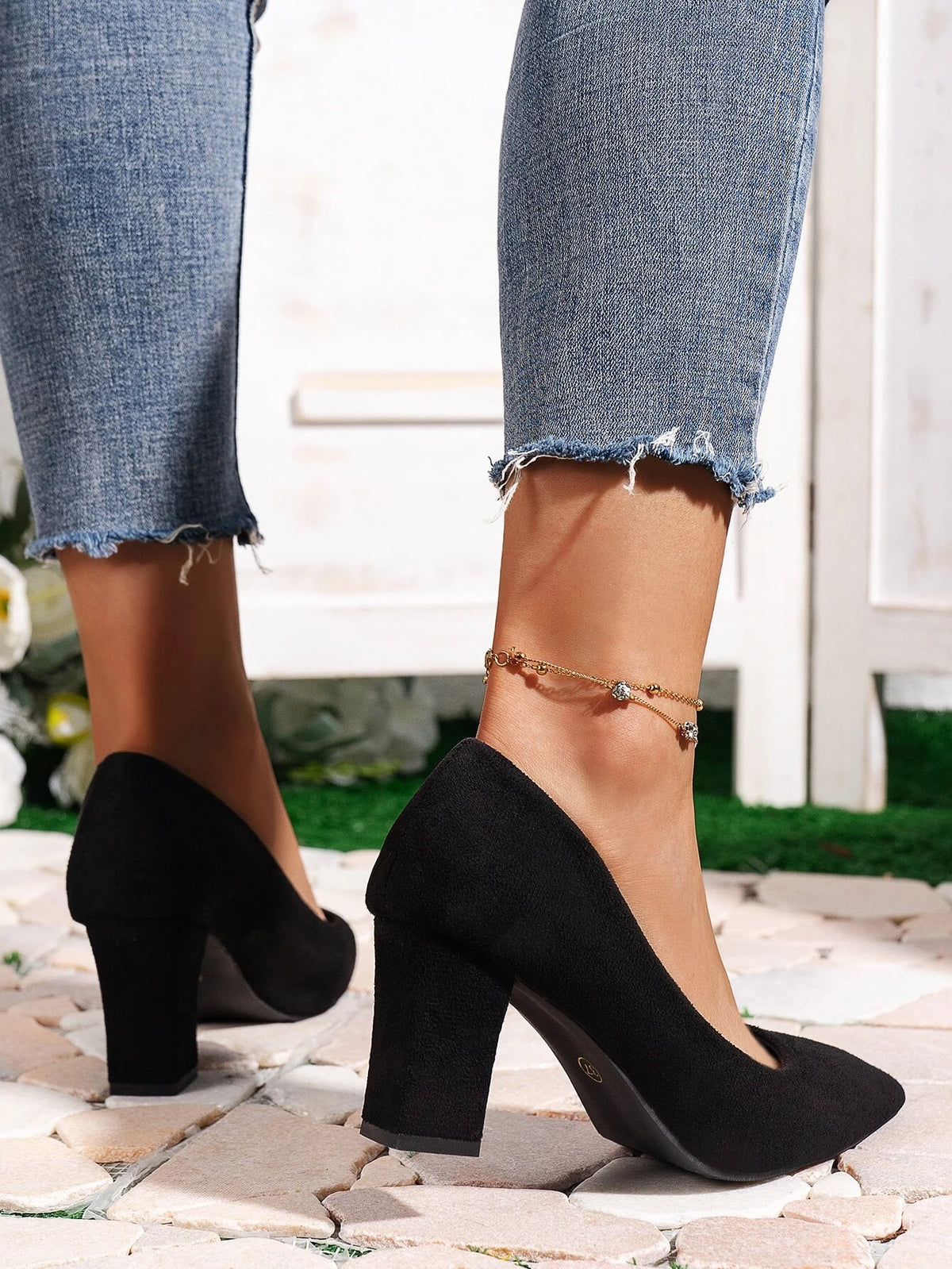 Elegant Black Court Pumps For Women, Point Toe Faux Suede Chunky Heeled Pumps