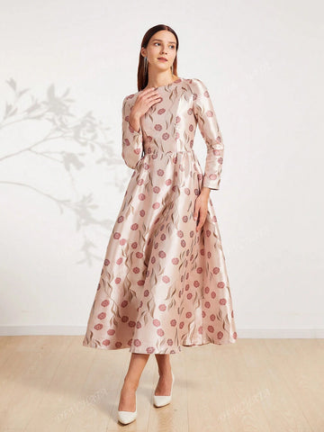 Elegant Floral Embroidered Formal Gown Dress For Women