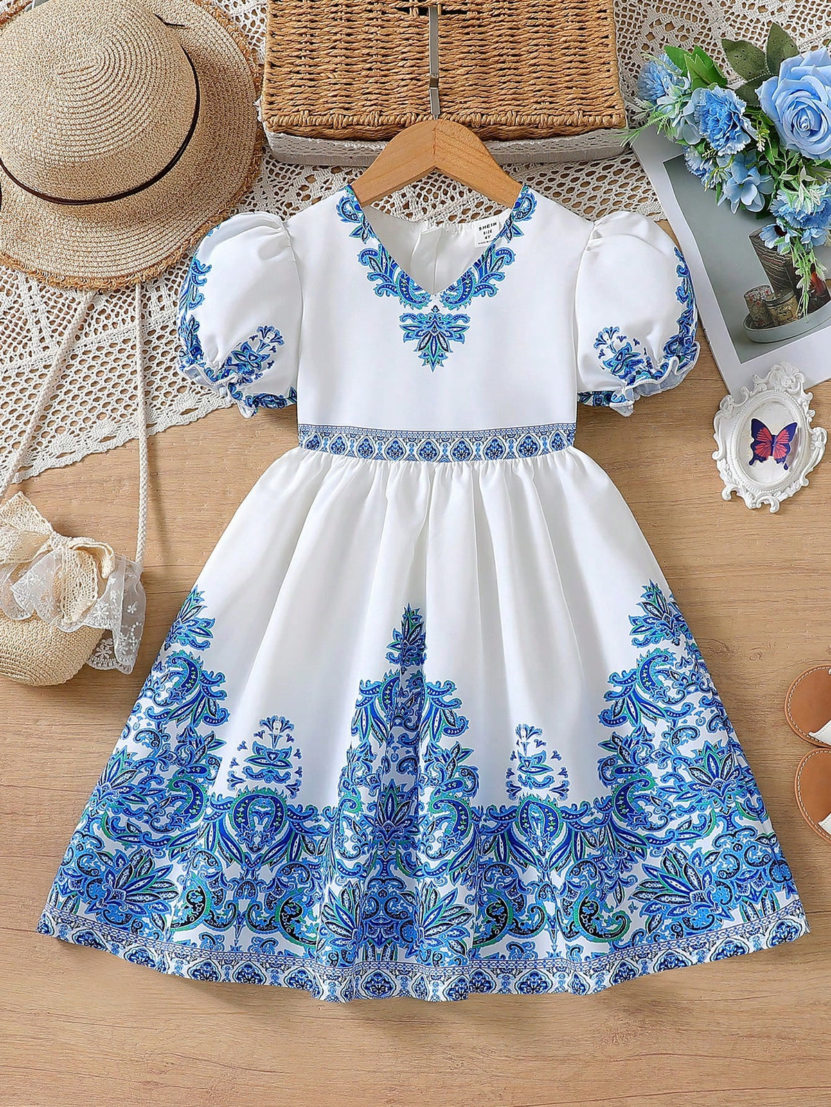 Elegant Girl Retro Style V-Neck Puff Sleeve Cinched Waist Printed Dress For Little Girls, Summer