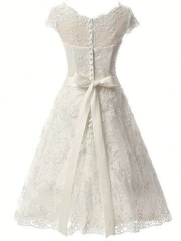 Elegant Lace Patchwork Wedding Dress With Waist Closure