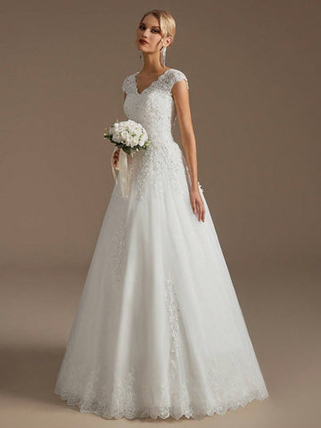 Elegant V-Neck A-Line Style Appliqué Hand-Beaded Wedding Dress