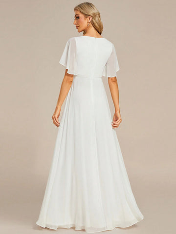 Elegant V-Neck Applique Chiffon Wedding Dress