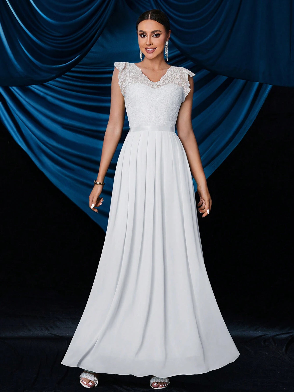 Elegant V-Neck Lace Scallop Sleeve Wedding Evening Party Long Dress