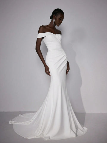 Elitara Elegant Luxurious Beige Off-Shoulder Elastic Knitted Ruched Mermaid Hem Dress With Lace Insert, Suitable For Weddings, Parties, Ceremonies, Holidays And Prom