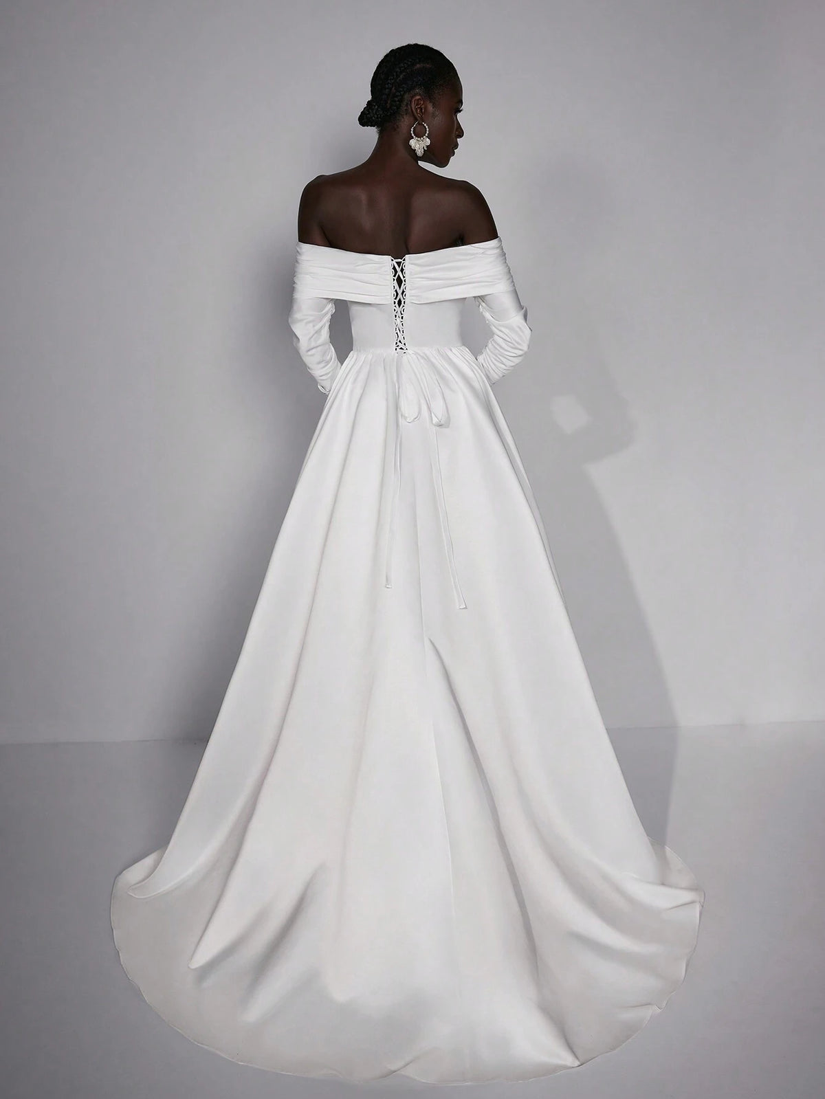 Elitara Elegant Simple Sexy One Shoulder Long Sleeve Pleated Maxi Dress Long Wedding Festival Women's Formal Wedding Dress