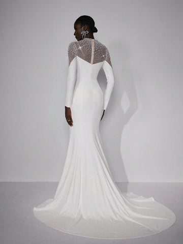 Elitara Elegant White Collar Mesh See-Through Luxury Gradient Embellished Maxi Wedding Dress With Long Train, Minimalist Design