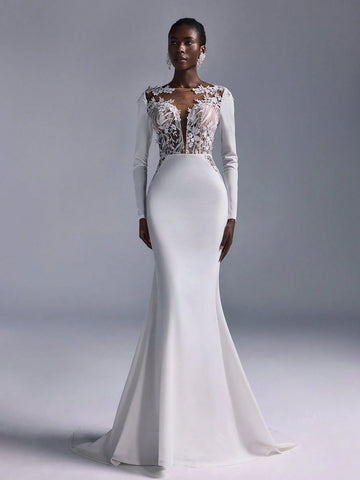 Elitara Elegant & Glamorous Ivory Sexy Backless Applique Embroidered Lace Panel Stretch Knit Mermaid Dress With Train, Suitable For Weddings, Singles Party, Holiday, Banquet, Bridal